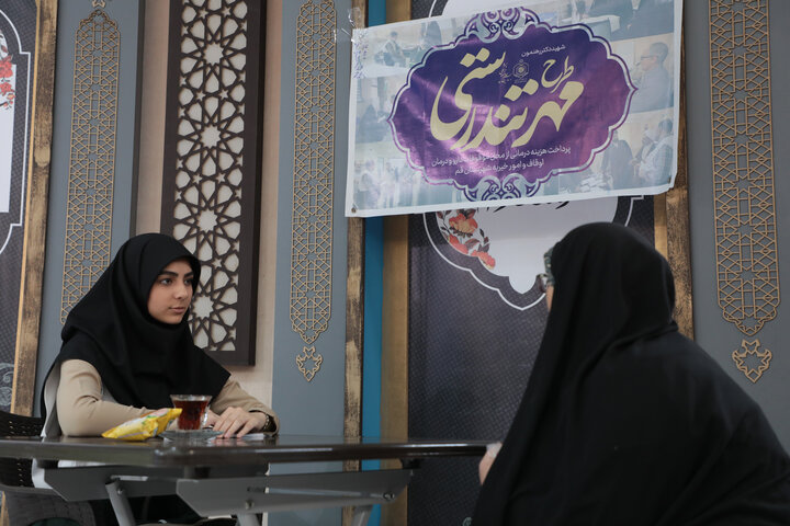 تصاویر/ به مناسبت هفته بسیج اجرای طرح مهر تندرستی در حرم حضرت موسی مبرقع(ع) قم