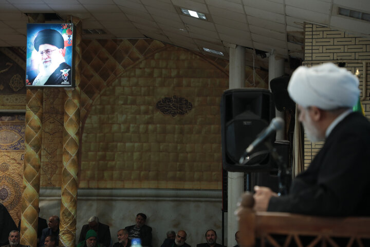 تصاویر/ همایش گرامیداشت هفته بسیج در آستان مقدس امامزاده علی بن جعفر(ع)