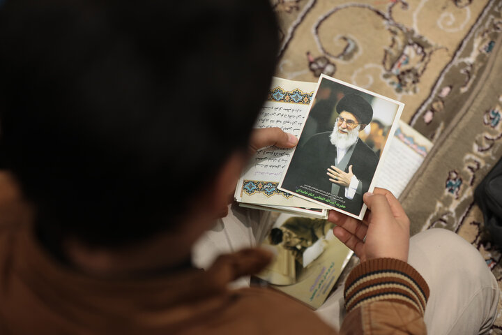 تصاویر/ همایش گرامیداشت هفته بسیج در آستان مقدس امامزاده علی بن جعفر(ع)