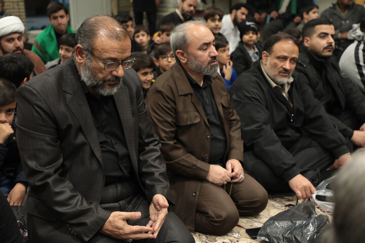 تصاویر/ همایش گرامیداشت هفته بسیج در آستان مقدس امامزاده علی بن جعفر(ع)