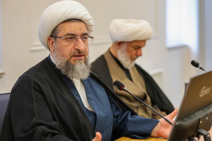 تصاویر | حضور نماینده ولی فقیه در آذربایجان شرقی در دوره دانش‌افزایی تربیت مربی ولایت فقیه