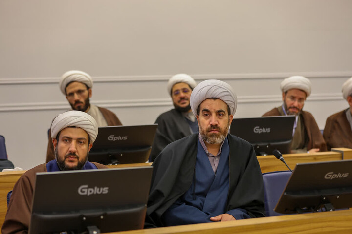 تصاویر | حضور نماینده ولی فقیه در آذربایجان شرقی در دوره دانش‌افزایی تربیت مربی ولایت فقیه