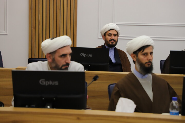 تصاویر | حضور امام جمعه مرند در دوره دانش‌افزایی اساتید حوزه‌ های علمیه شمالغرب کشور