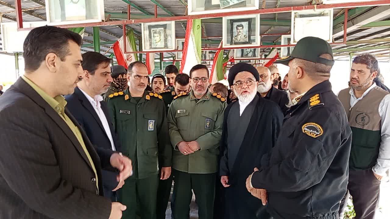 مراسم غبارروبی و عطر افشانی گلزار شهدای نطنز برگزار شد+عکس