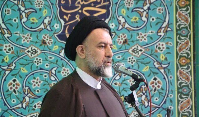 بسیج الگوی امیدآفرینی و وحدت ملی است