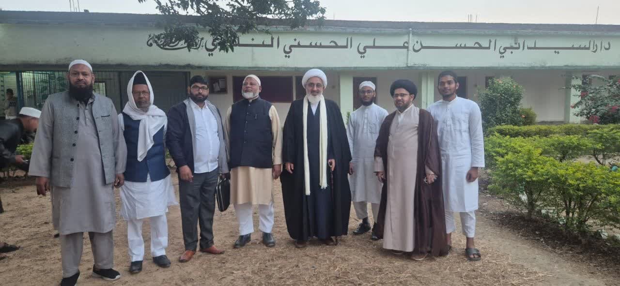 نماینده ولیفقیه در هند مطرح کرد: مهمترین وظیفه بانوان در عصر حاضر