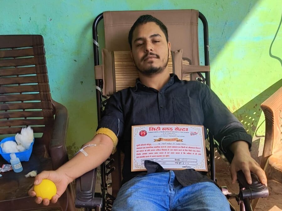 सहारनपुर के थितकी इलाके में पाँच दिवसीय फातिमी मजलिस के दौरान रक्तदान शिविर का आयोजन