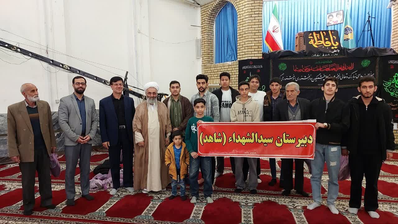 نماز جمعه نهاوند