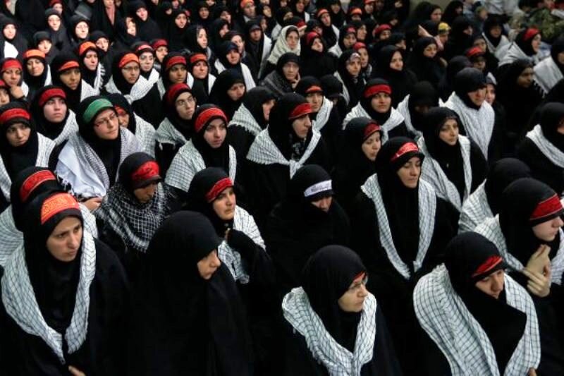 فرزندآوری و تربیت نسل آینده مهم‌ترین وظیفه بانوان بسیجی است