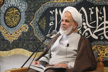 برگزاری جلسه شرح احادیث کتاب العشره در مدرسه علمیه امام مهدی(عج)+صوت