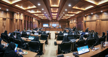 تصاویر/ نشست خبری  نماینده مردم قم در مجلس شورای اسلامی با اصحاب رسانه