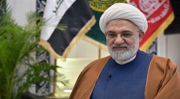 بزرگداشت شخصیت‌های اثرگذار، هویت حوزه‌های علمیه را تقویت می‌کند