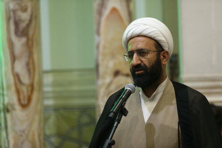 تصاویر دیدار مدیر حوزه های علمیه با طلاب و روحانیون ایرانی مقیم نجف اشرف