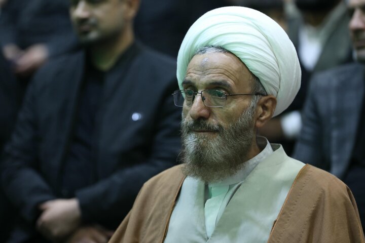 تصاویر دیدار مدیر حوزه های علمیه با طلاب و روحانیون ایرانی مقیم نجف اشرف