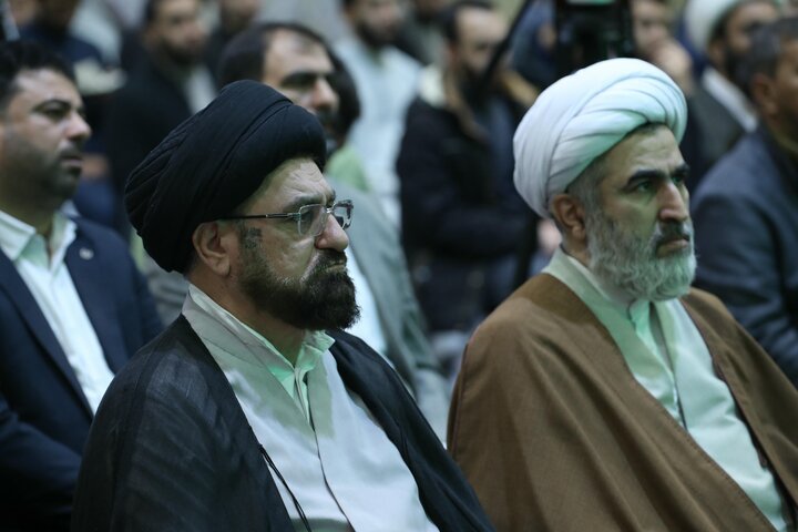 تصاویر دیدار مدیر حوزه های علمیه با طلاب و روحانیون ایرانی مقیم نجف اشرف