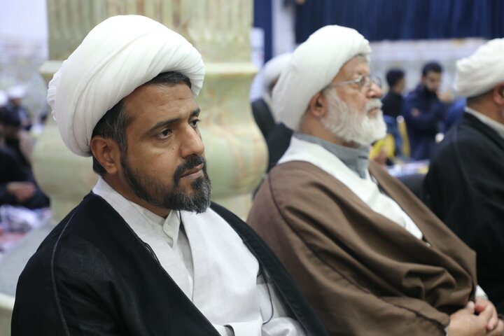 تصاویر دیدار مدیر حوزه های علمیه با طلاب و روحانیون ایرانی مقیم نجف اشرف