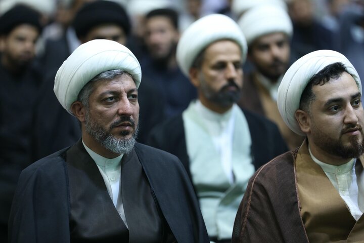 تصاویر دیدار مدیر حوزه های علمیه با طلاب و روحانیون ایرانی مقیم نجف اشرف