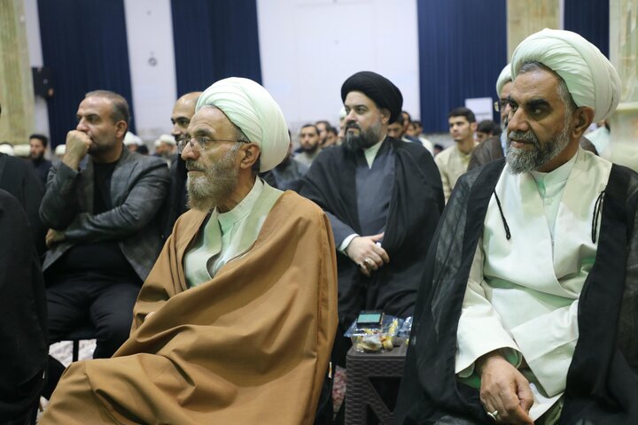 تصاویر دیدار مدیر حوزه های علمیه با طلاب و روحانیون ایرانی مقیم نجف اشرف