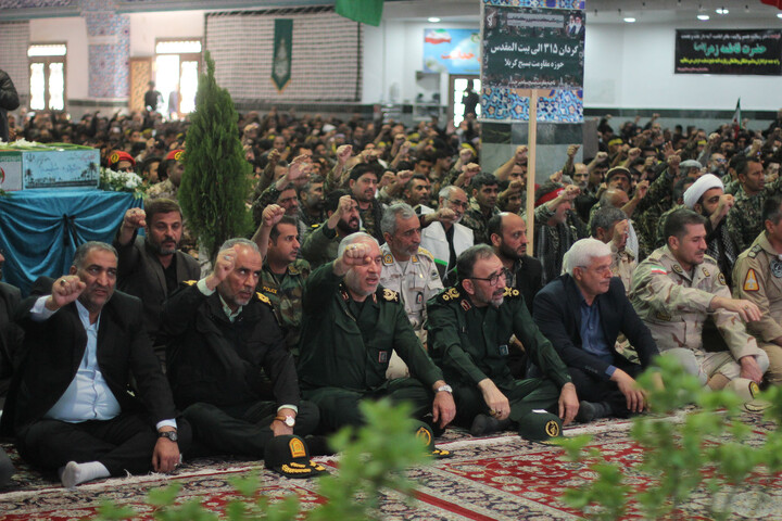 اجتماع بزرگ بسیجیان در مصلی المهدی بیرجند