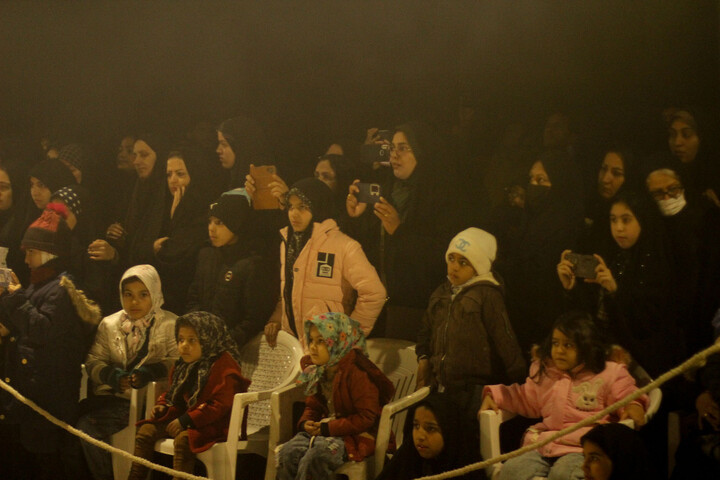 نمایشگاه فاطمه (س) راه نجات در بیرجند