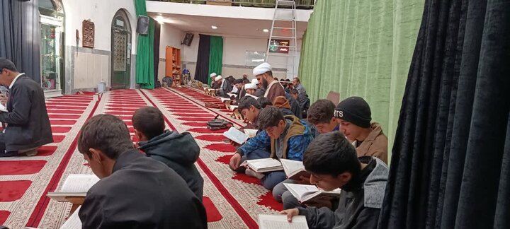 تصاویر/برگزاری مراسم شنبه های قرآنی در مدرسه علمیه نورآباد
