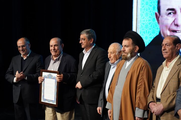 آیین نکوداشت پروفسور سکندر امان الهی بهاروند در خرم‌آباد
