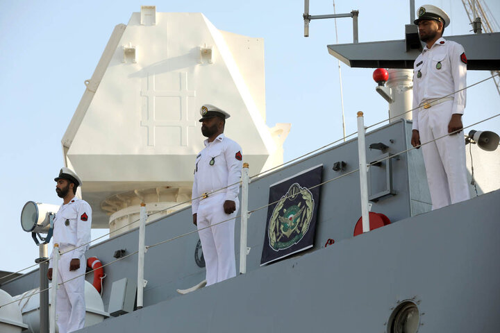 تصاویر/  رونمایی از پایگاه شناوری «کردستان» و الحاق ناوشکن «سهند