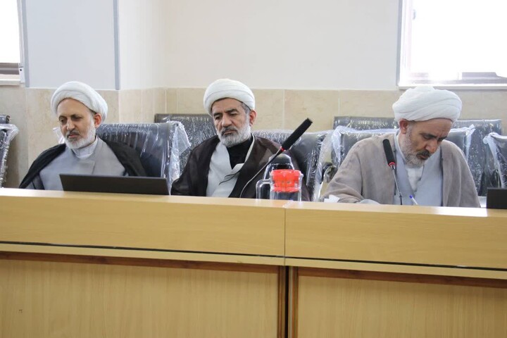 تصاویر|  نخستین جلسه هم‌افزایی اساتید اخلاق حوزه علمیه اصفهان
