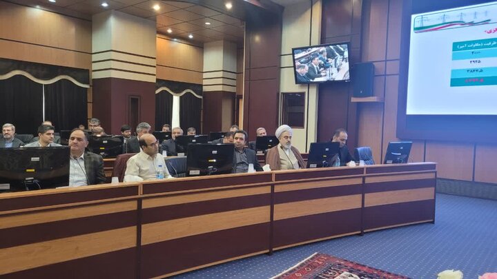 تصاویر/جلسه شورای اداری استان مرکزی که با حضور مسئولان استانی