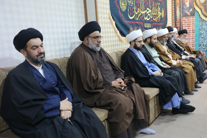 دیدار آیت الله اعرافی با برخی از اساتید حوزه علمیه نجف اشرف