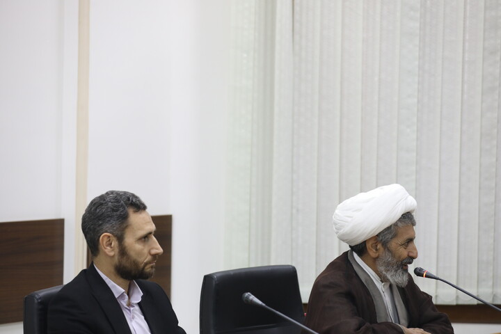 تصاویر / دیدار اعضای برگزاری همایش ملی بزرگداشت آیت‌الله یزدی با استاد رمضانی