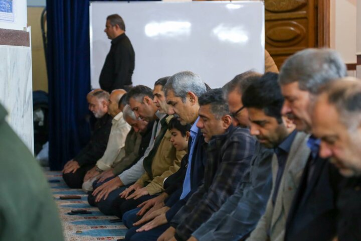 درس اخلاق در مسجد حضرت ولیعصر(عج) محله مدائن تهران
