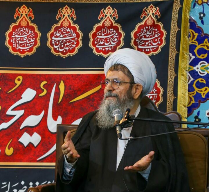 درس اخلاق در مسجد حضرت ولیعصر(عج) محله مدائن تهران
