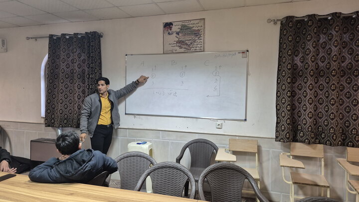 تصاویر/ قرعه‌کشی چهارمین جشنواره فرهنگی ورزشی طلاب بسیجی منطقه کاشان