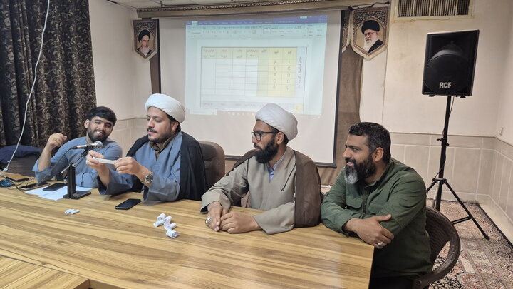 تصاویر/ قرعه‌کشی چهارمین جشنواره فرهنگی ورزشی طلاب بسیجی منطقه کاشان