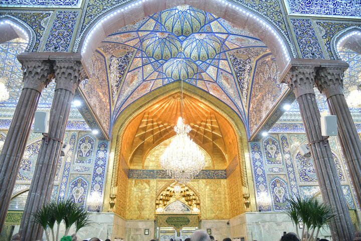 تصاویر/ برگزاری کنگره بین المللی میرزای نائینی در حرم امام حسین علیه السلام کربلای معلی (1)