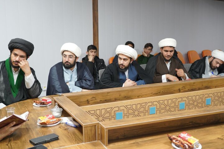 تصاویر/ نشست تخصصی بررسی شبهات مطرح شده در فضای مجازی