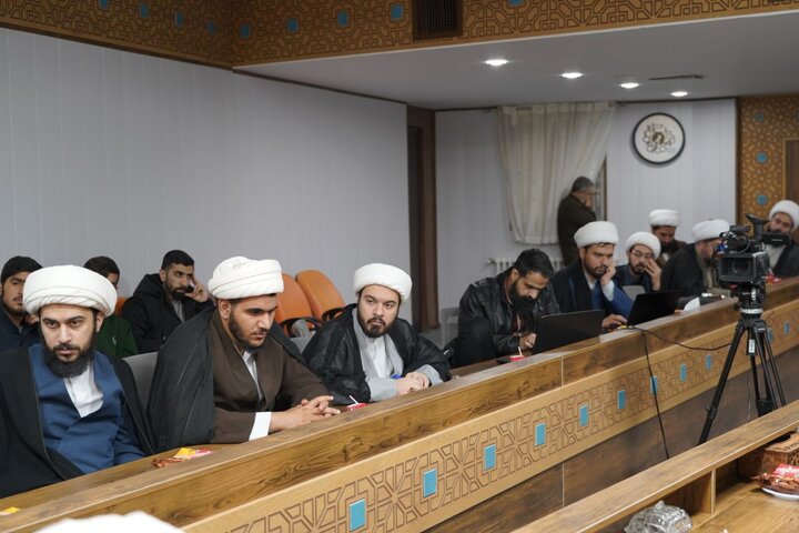 تصاویر/ نشست تخصصی بررسی شبهات مطرح شده در فضای مجازی