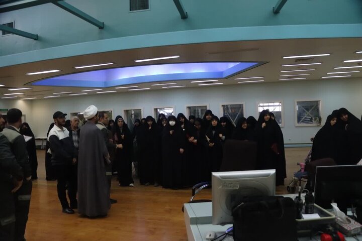 تصاویر/بازدید از نیروگاه حرارتی شازند توسط طلاب اراکی