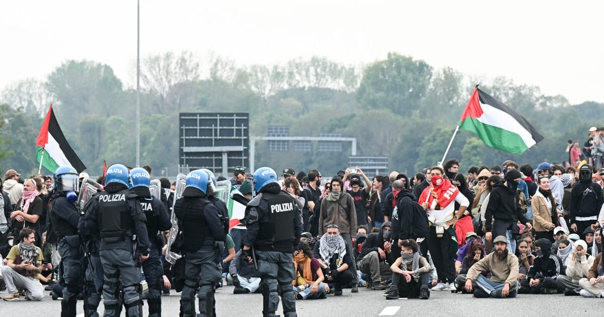 Italy Holds Major Nationwide Strike as Mass Solidarity Actions for Palestine Sweep Across Cities