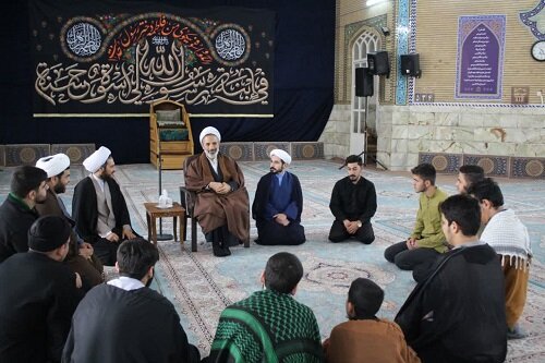 ارزش علم‌آموزی، فراتر از هر مقام و موقعیت اجتماعی است