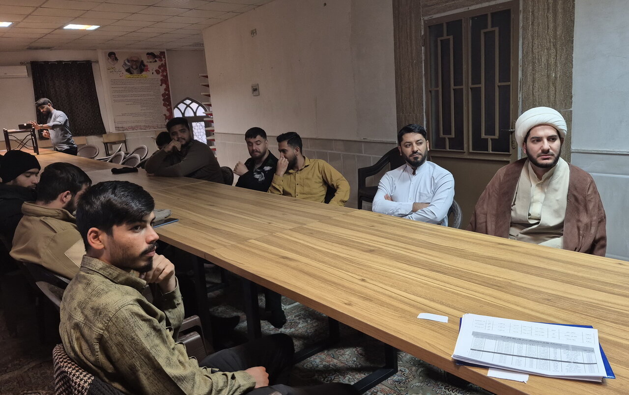 قرعه‌کشی چهارمین جشنواره فرهنگی ورزشی طلاب بسیجی کاشان برگزار شد