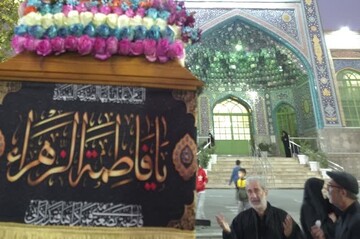 تشییع نمادین پیکر حضرت زهرا(س) در امامزاده صالح فرحزاد