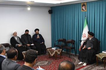 تصاویر| دیدار اعضای ستاد همکاری حوزه و آموزش و پروش اصفهان با امام جمعه