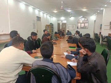 تصاویر/ کارگاه مهارت‌های پژوهشی روش تحقیق مدرسه علمیه امیرالمومنین(ع) آران و بیدگل