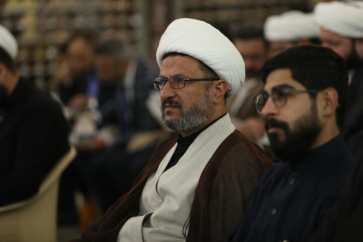 تصاویر/ برگزاری کنگره بین المللی میرزای نائینی در حرم امام حسین علیه السلام (2)