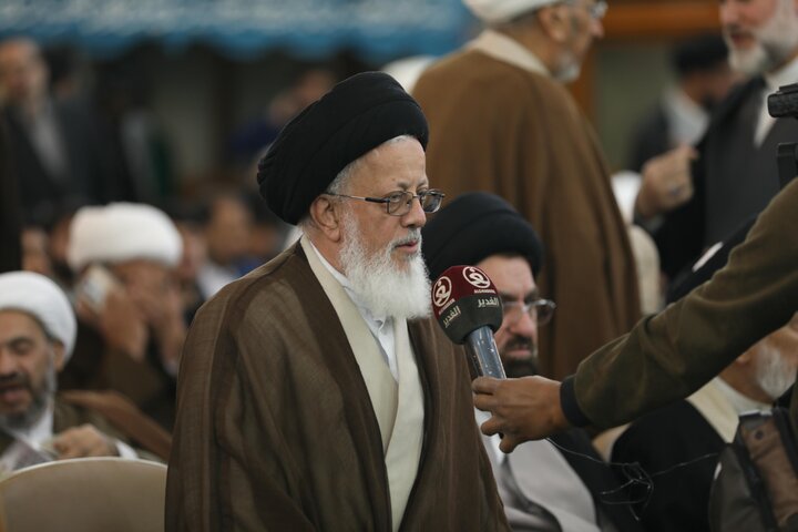 تصاویر/ برگزاری کنگره بین المللی میرزای نائینی در حرم امام حسین علیه السلام (2)