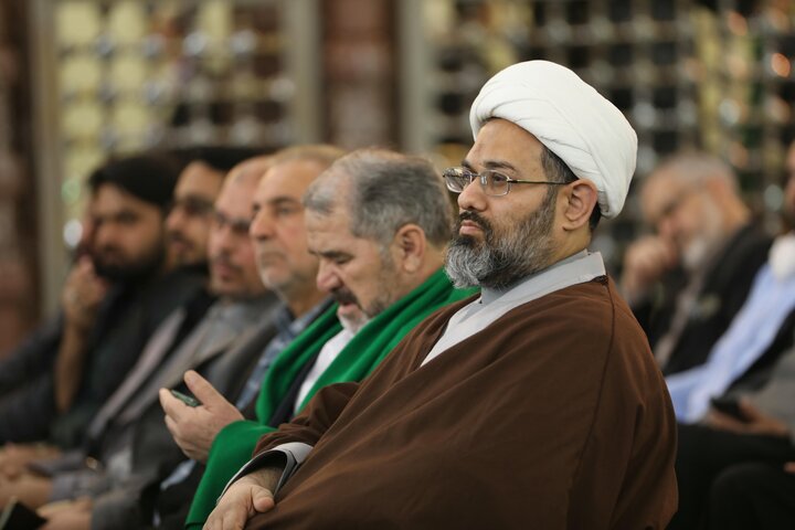 تصاویر/ برگزاری کنگره بین المللی میرزای نائینی در حرم امام حسین علیه السلام (2)