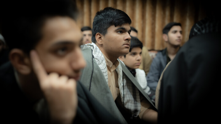 نشست بصیرتی سیاسی در مدرسه علمیه امام صادق علیه السلام (مدرسه آقا)