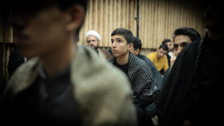 نشست بصیرتی سیاسی در مدرسه علمیه امام صادق علیه السلام (مدرسه آقا)